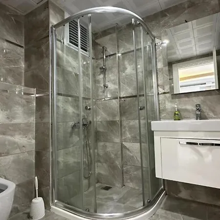 Lux Daire * ألانيا